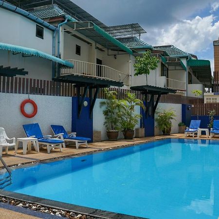 Rattana Beach Hotel By Shanaya Karon Εξωτερικό φωτογραφία