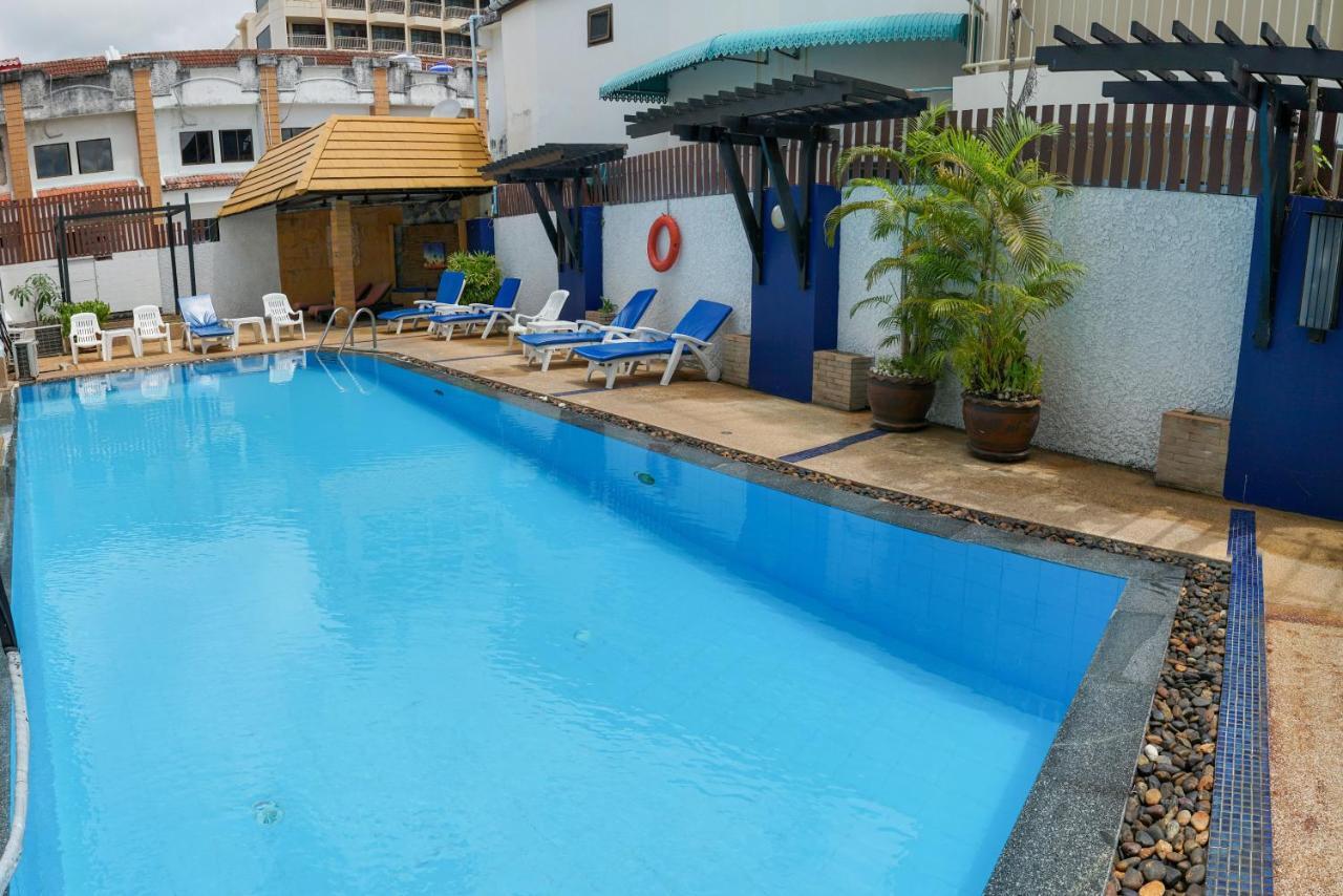 Rattana Beach Hotel By Shanaya Karon Εξωτερικό φωτογραφία